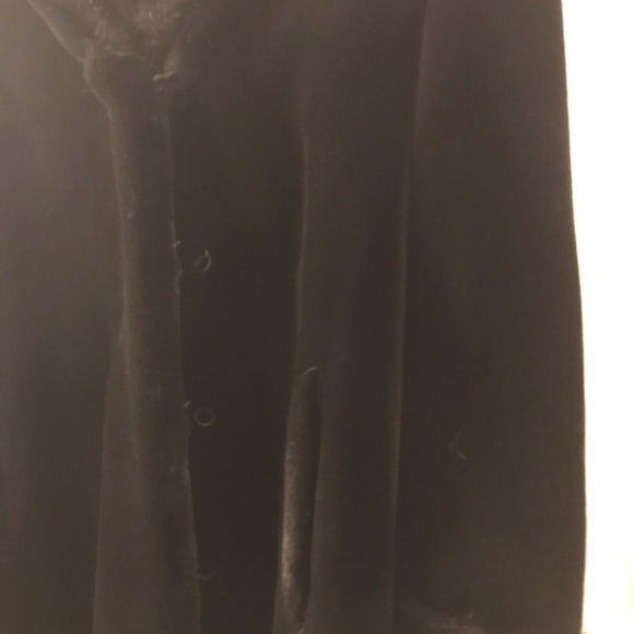 Princess Garment Women’s Faux Fur- Size Medium - Picture 12 of 13